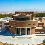محوطه بیرونی بیمارستان حضرت زینب(س)