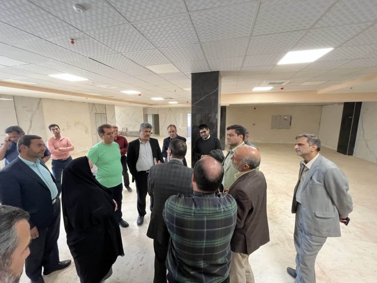 بازدید دکتر هاشمی