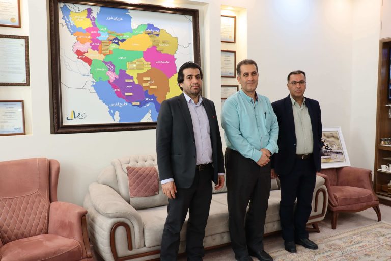 دیدار رئیس بانک ملی یزد