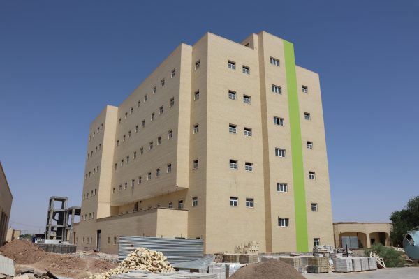 نمای کامل از پروژه طرح توسعه بیمارستان ضیائی اردکان