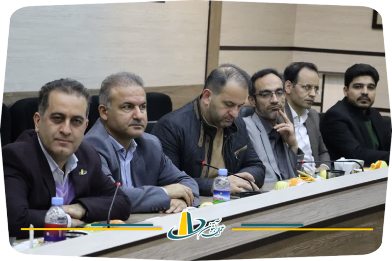 حضور-مدیرعامل-شرکت-آلتون-عمران-در-جلسه-نهضت-ملی-مسکن-استان-یزد.