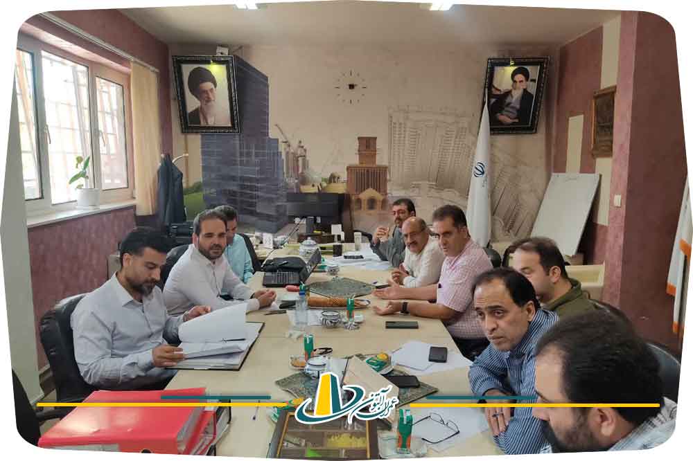 جلسه بررسی تحویل پروژه 192 واحدی مسکن ملی آزادشهر یزد با حضور شرکت عمران آلتون